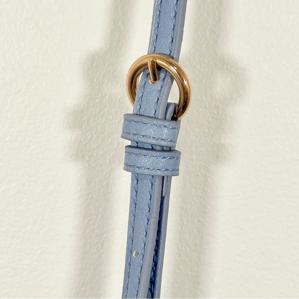 LC Lauren Conrad Heart-Shaped Light Powder Blue Crossbody Bag - Picture 5 of 13